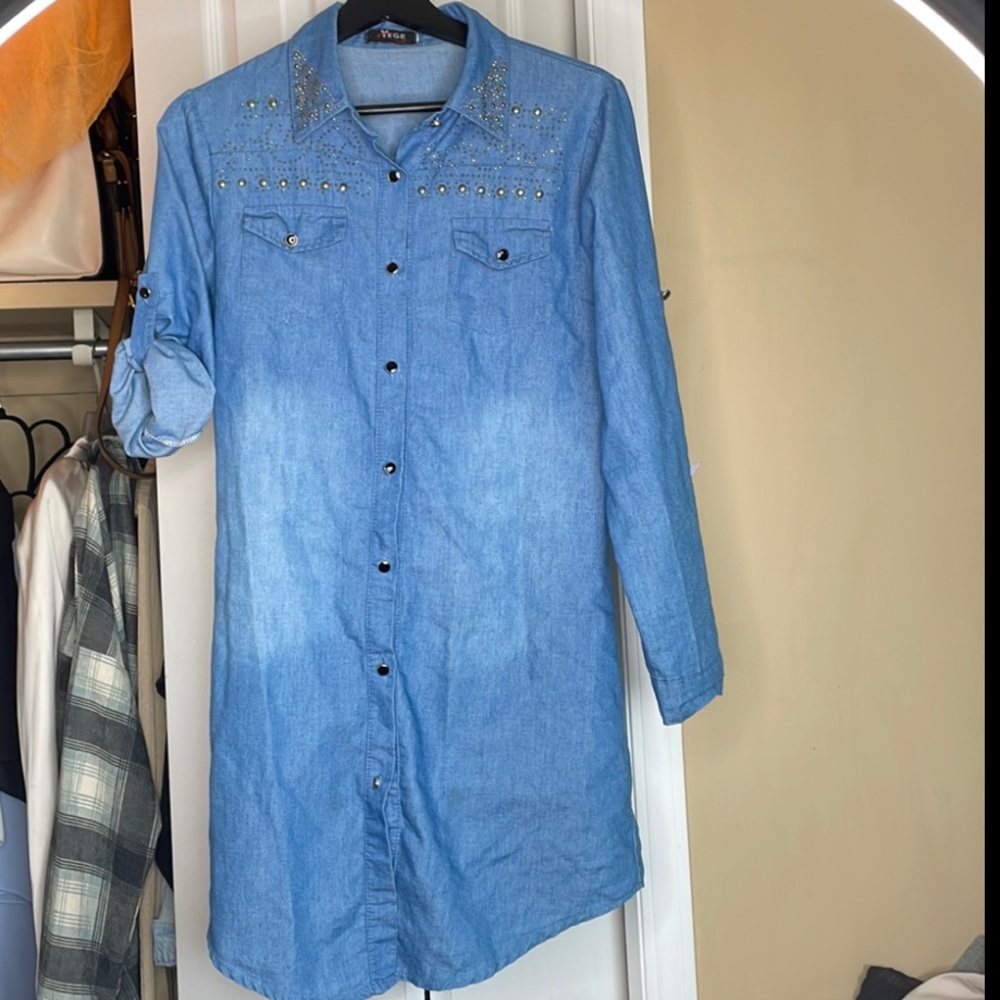 Yege, Blue, Medium